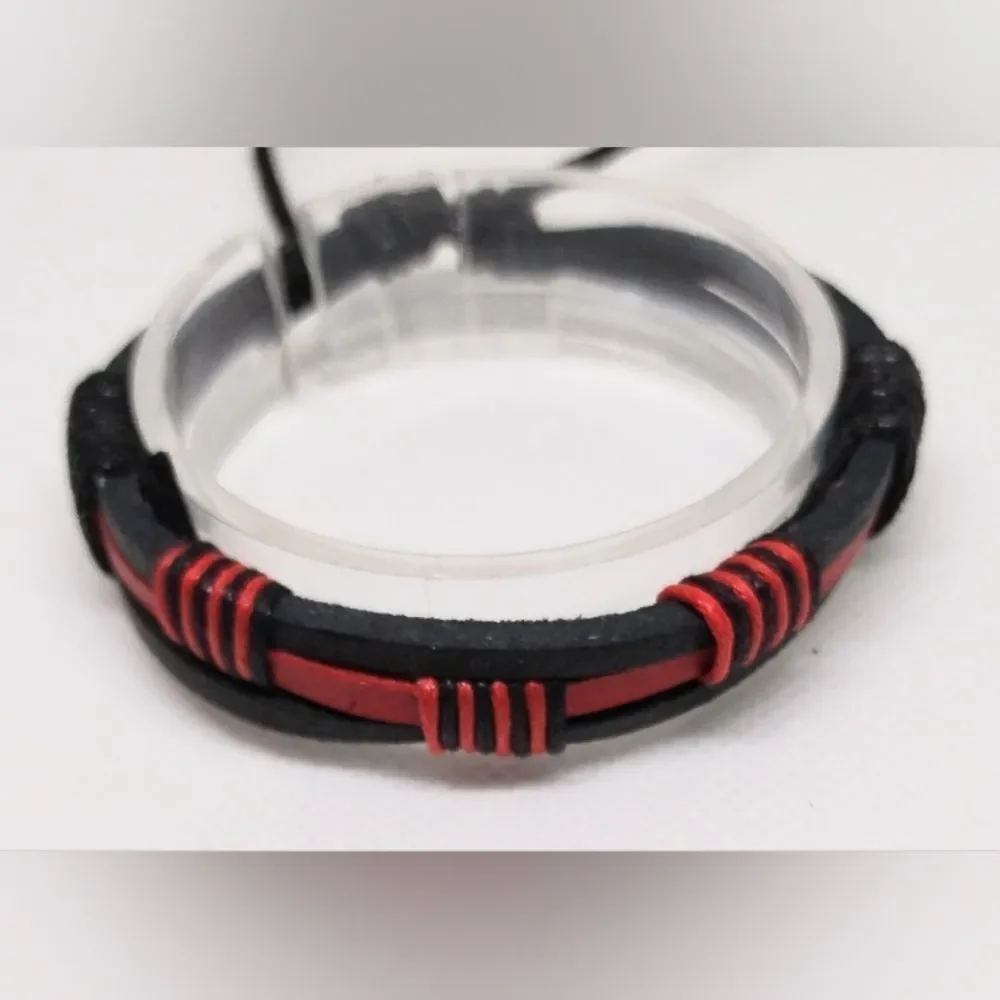 Men's bracelet leather layered black‎ new e84